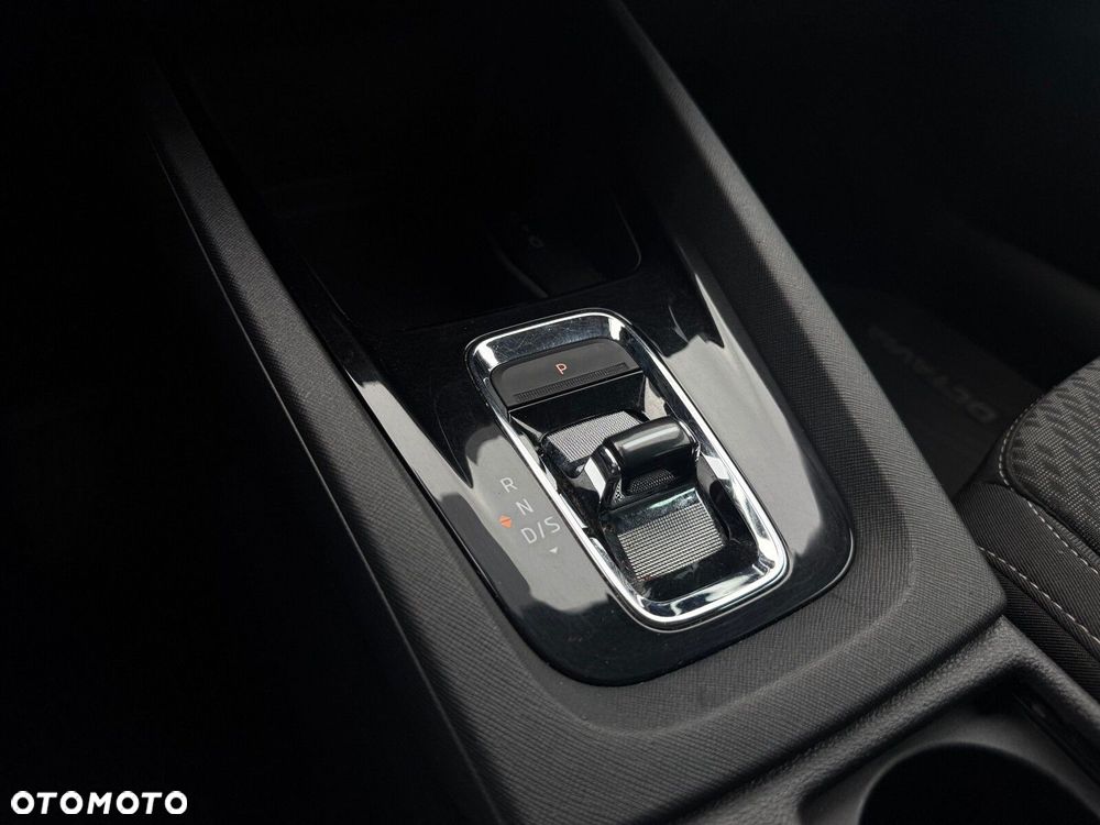 Skoda Octavia - 25