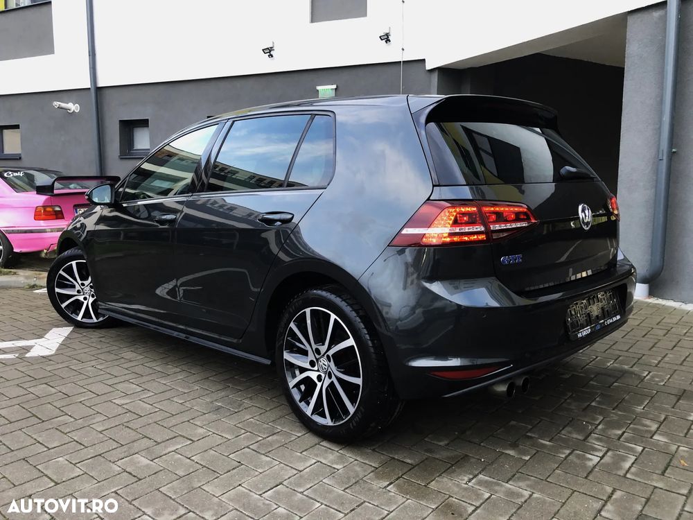 Volkswagen Golf GTE - 5