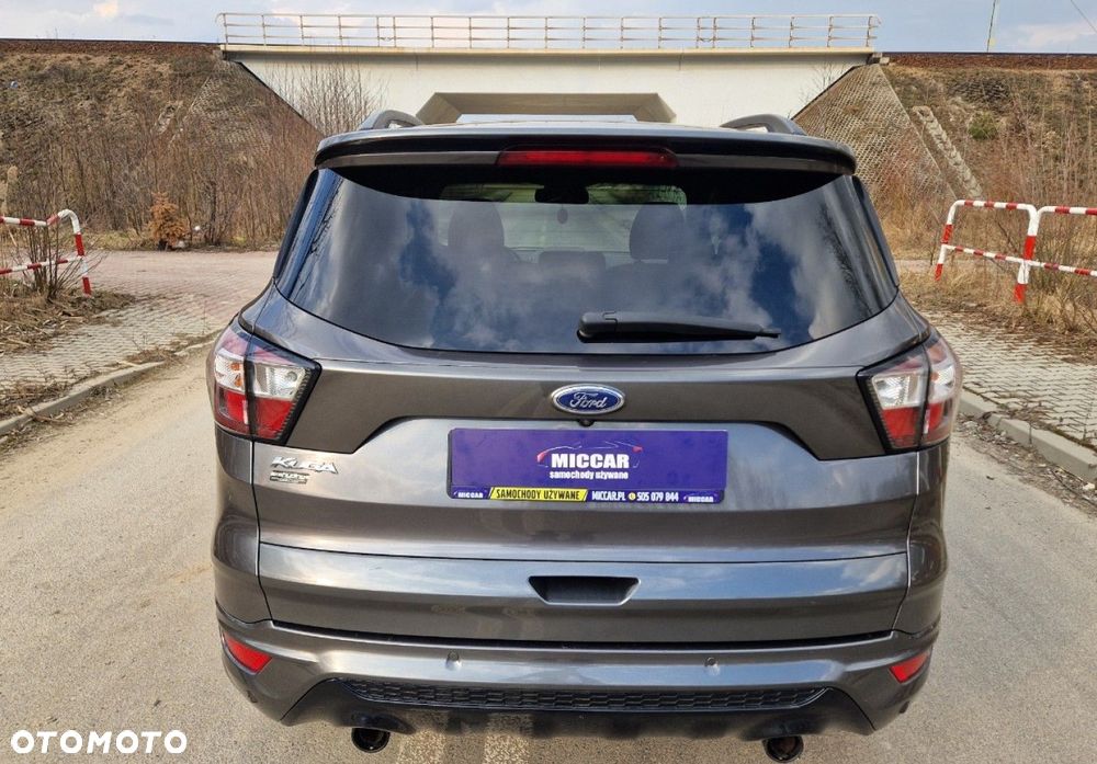 Ford Kuga 2.0 TDCi 4x4 ST-Line - 8