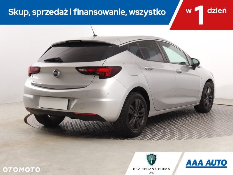 Opel Astra - 7