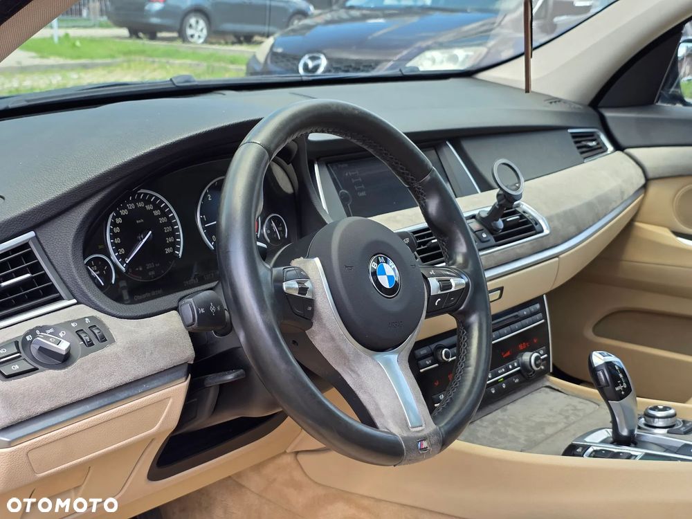 BMW 5GT 530d - 26