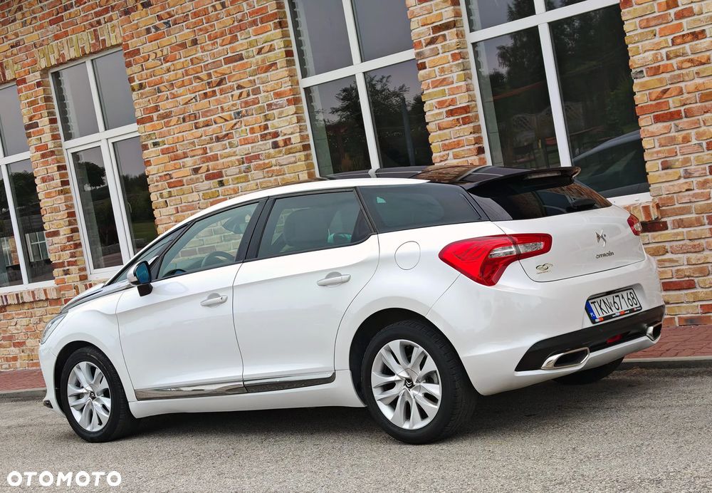 Citroën DS5 HDi 165 SoChic - 5