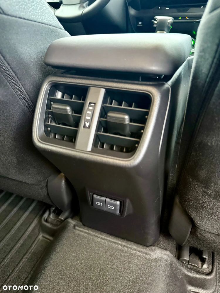 Lexus UX 200 GPF Business 2WD - 30