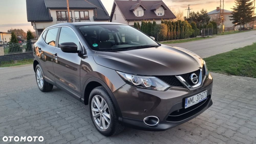 Nissan Qashqai 1.2 DIG-T N-Vision - 37