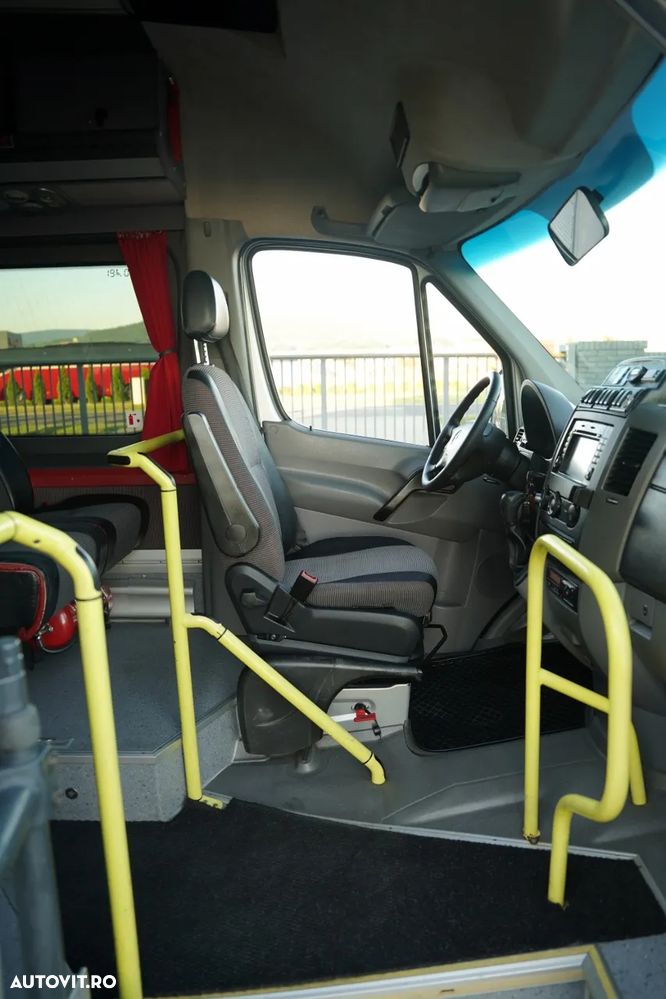 Mercedes-Benz SPRINTER 516 CDI / 2x AER CONDIȚIONAT / ECHIPAMENT ULTRA-ECHIPAT / PIELE / IMPORTAT - 30