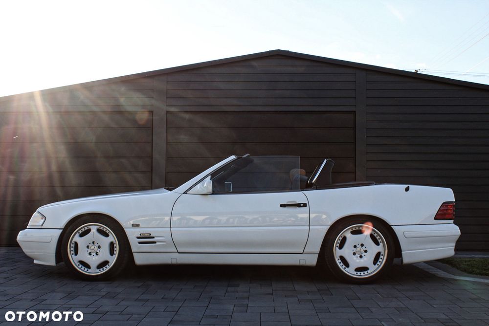 Mercedes-Benz SL - 1