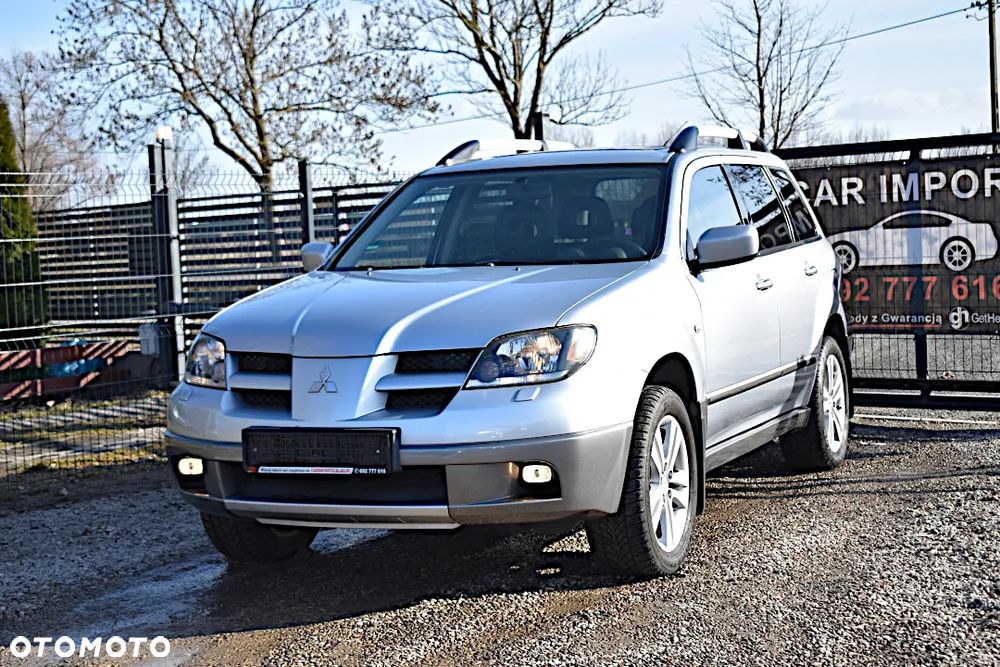 Mitsubishi Outlander 2.4 4WD Automatik Intense - 14