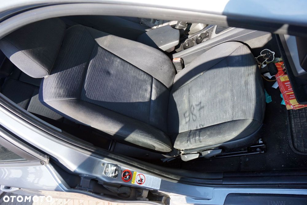 BMW 1 E87 LIFT 5D HB 2007 A18 2.0 D N47D20A 143KM GS6-17DG QUARZBLAU na części - 12