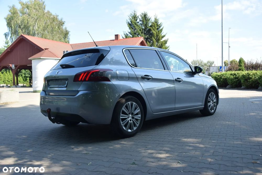 Peugeot 308 1.2 PureTech Active S&S EAT6 - 7