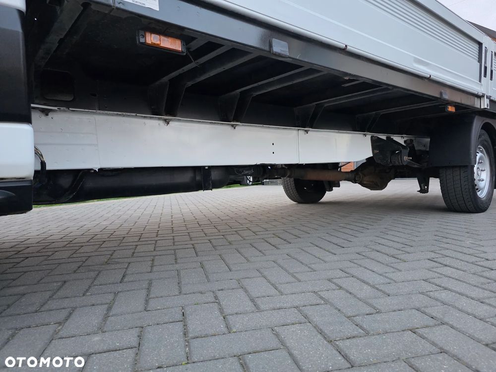 Ford Transit - 24