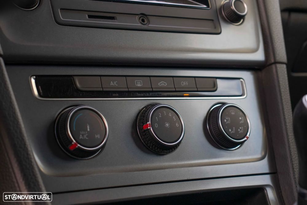 VW Golf 1.2 TSi Comfortline - 9