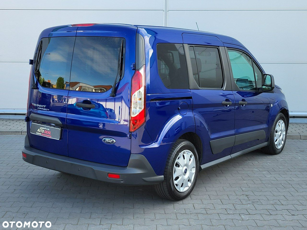 Ford Transit Connect - 12