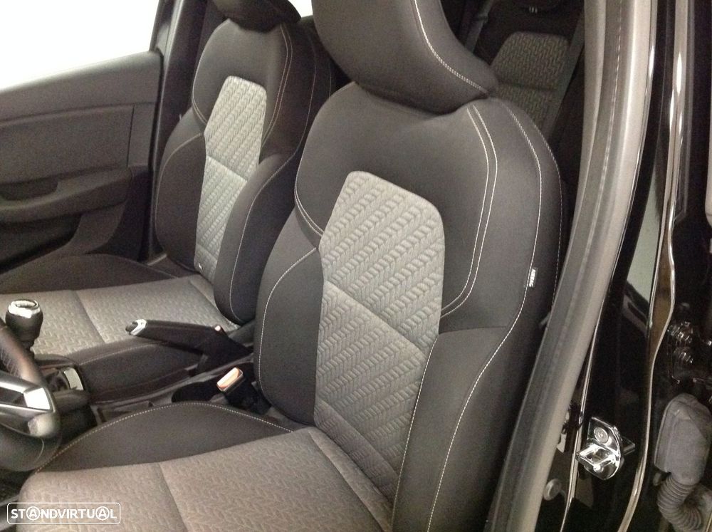 Renault Clio 1.0 TCe Techno - 16