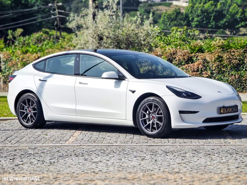 Tesla Model 3 Standard Range Plus RWD - 4