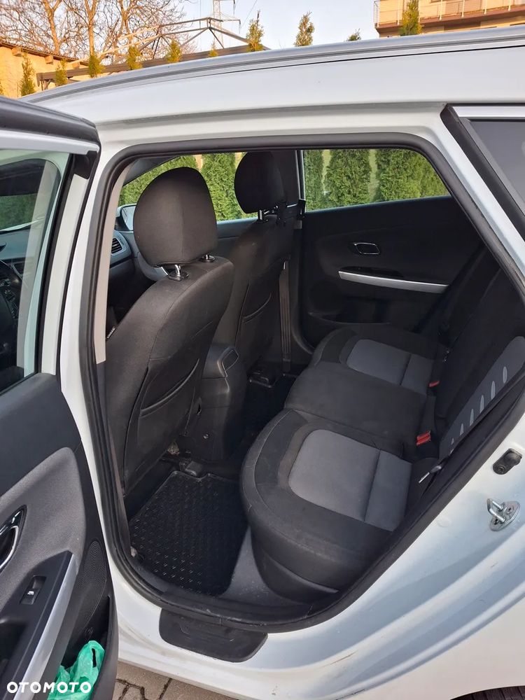 Kia Ceed 1.6 CRDi M - 12