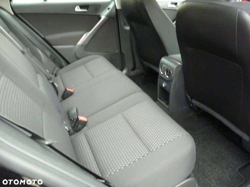 Volkswagen Tiguan 1.4 TSI Sport & Style - 16