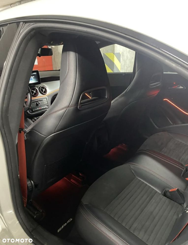 Mercedes-Benz CLA AMG 45 4Matic AMG Speedshift DCT 7G - 8