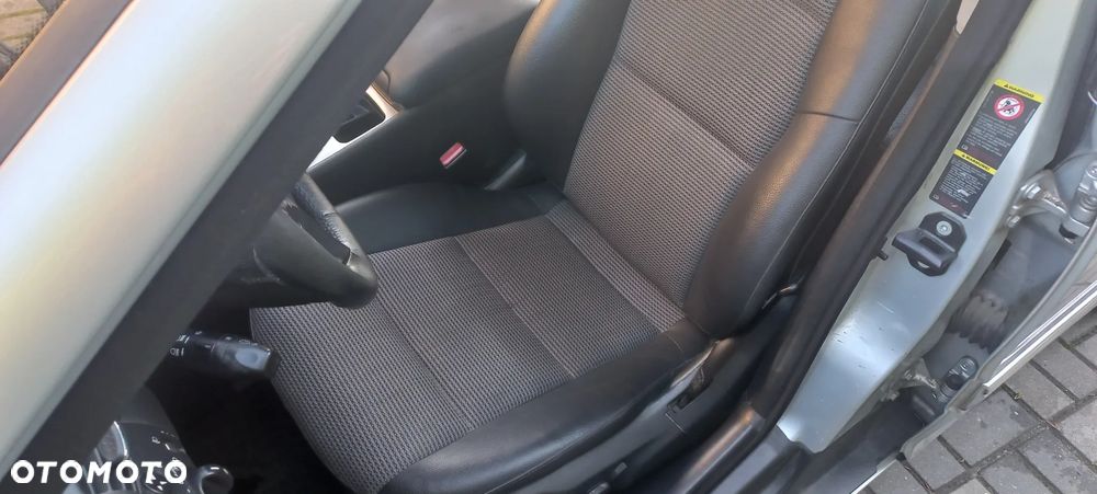 Mercedes-Benz Klasa C 180 T Kompressor Avantgarde - 12