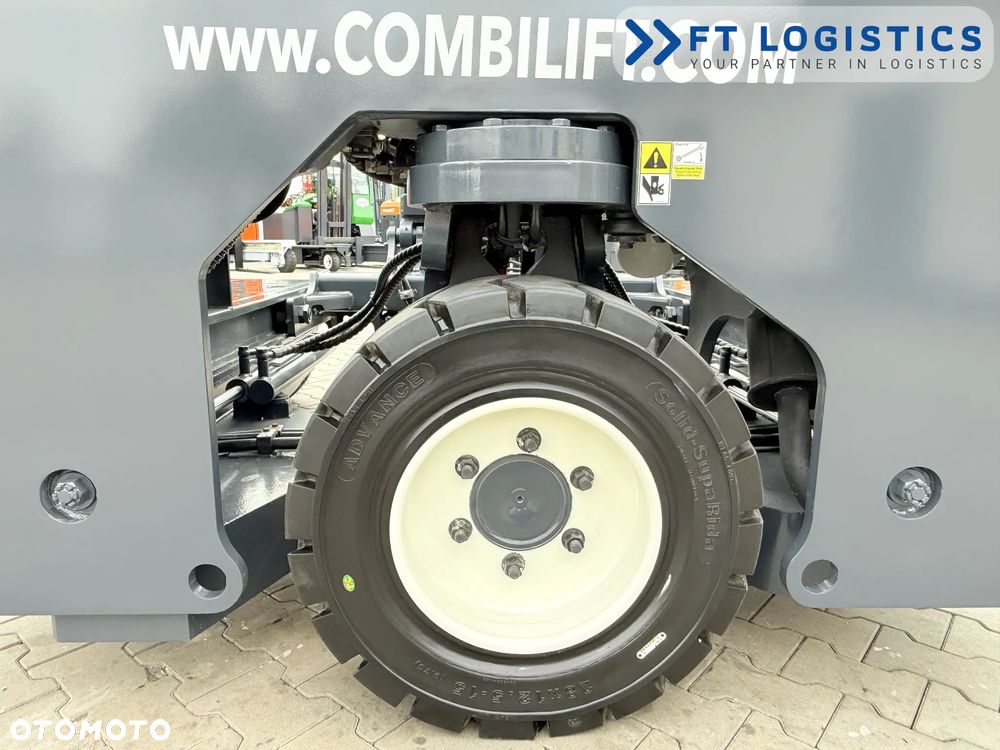 Combilift WÓZEK CZTEROKIERUNKOWY - WIELOKIERUNKOWY | COMBILIFT C4500S | GAS | TRIPLEX 5550MM | POZYCJONER WIDEŁ | WOLNY SKOK | NOWE OPONY | PO SERWISIE | STAN IDEALNY | Szeroka oferta wózków czterokierunkowych i bocznych, dopasowanych do różnorodnych potrzeb i zastosowań - 30