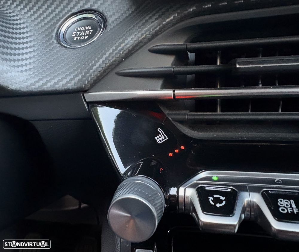 Peugeot 208 1.2 PureTech Allure Pack - 15