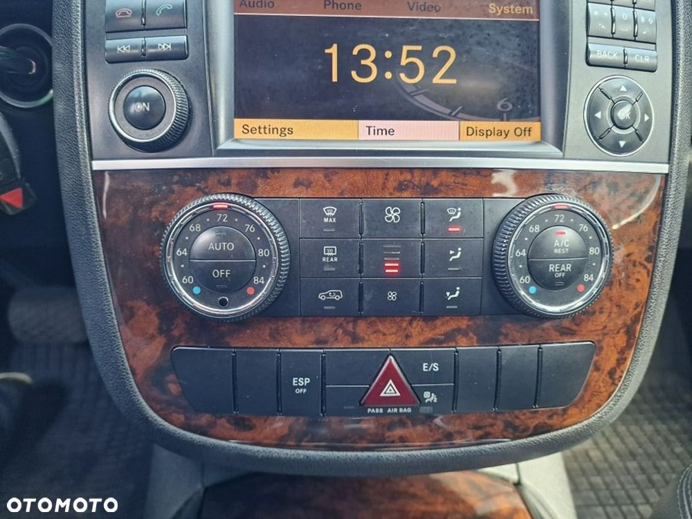 Mercedes-Benz Klasa R 350 CDI L DPF 4Matic 7G-TRONIC - 25