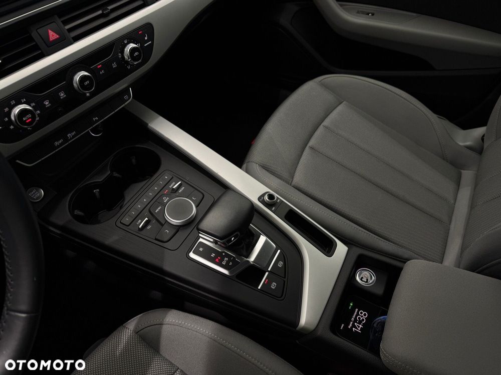 Audi A4 Limousine 35 TFSI S tronic - 25