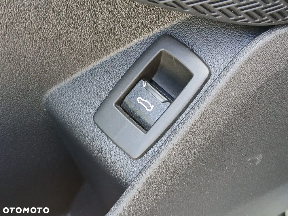 BMW X1 sDrive18i - 20