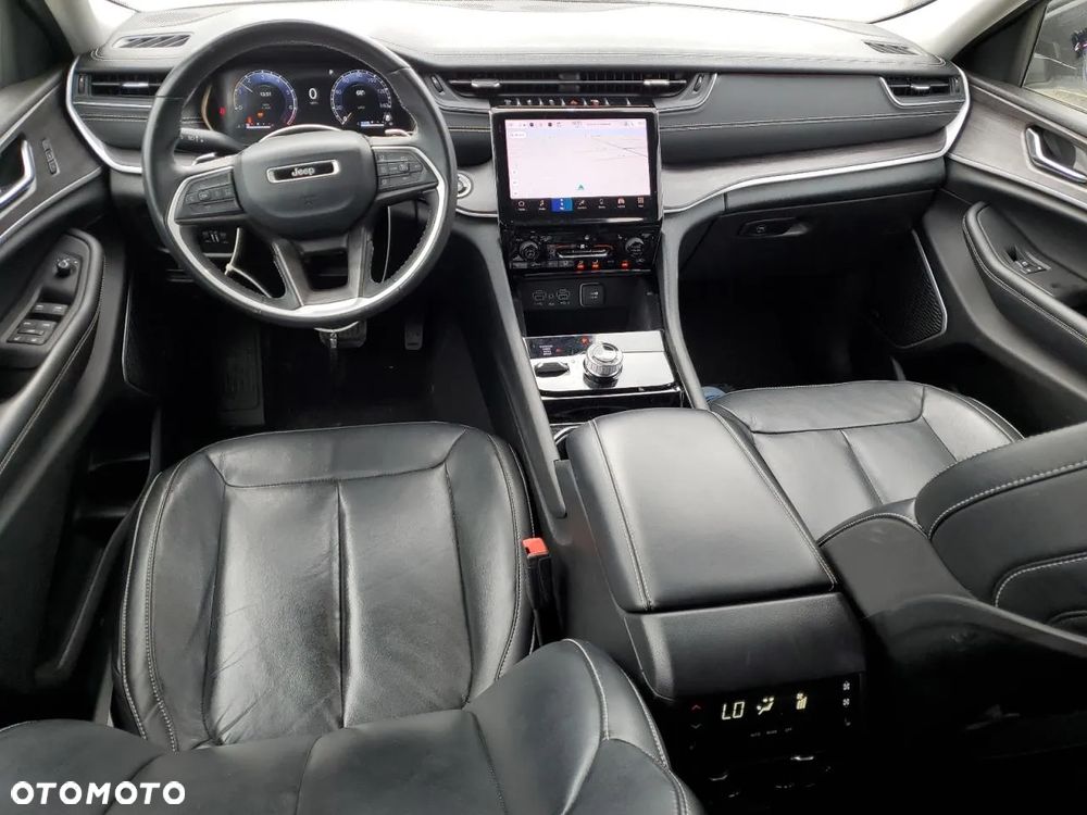 Jeep Grand Cherokee - 7