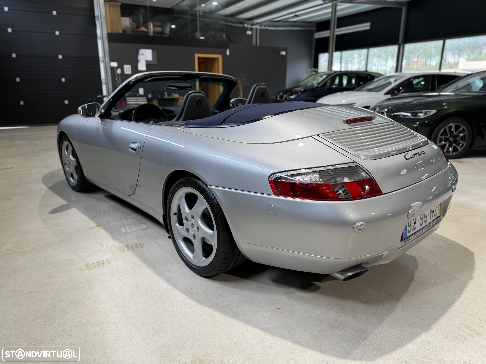 Porsche 911 Série F - 10