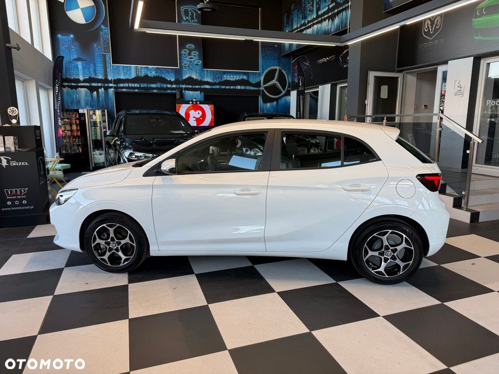 MG MG3 2025