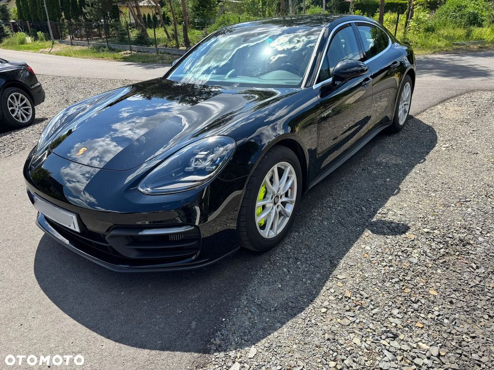Porsche Panamera 4 E-Hybrid - 7