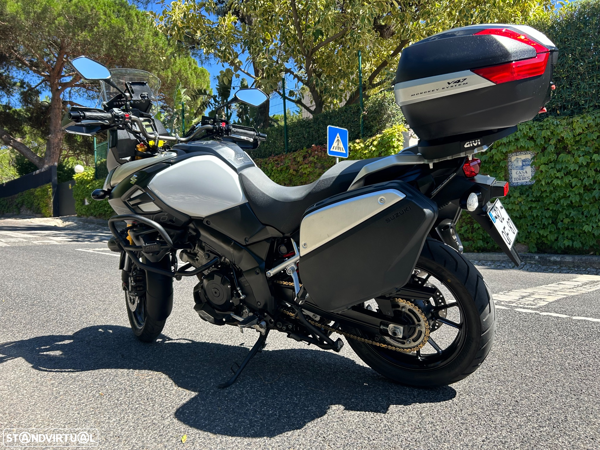 Suzuki V Strom 1000 - 10