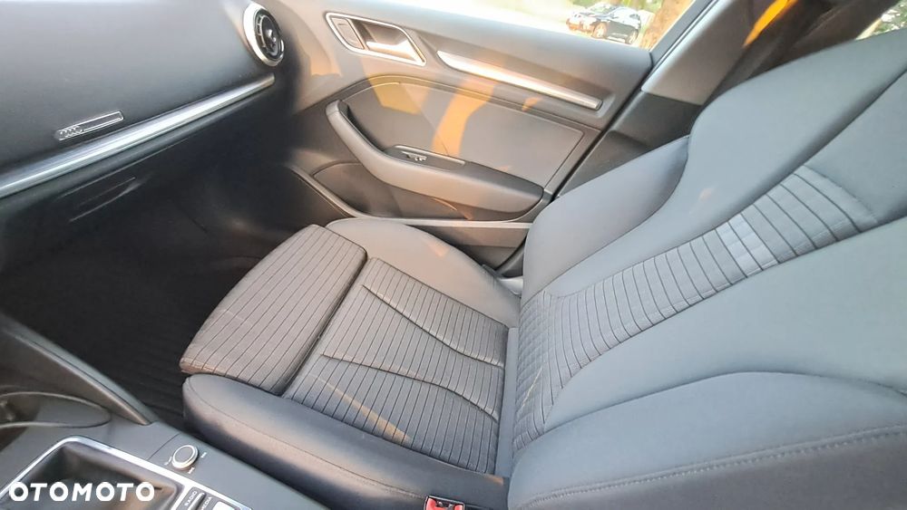 Audi A3 Sportback 35 TFSI cylinder on demand - 13