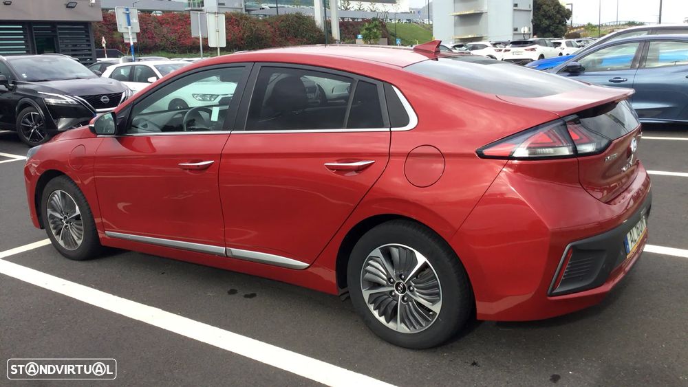 Hyundai Ioniq 1.6 GDI PHEV - 4
