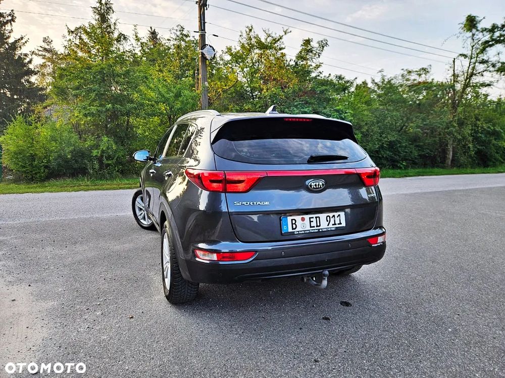 Kia Sportage 2.0 CRDI 4WD Automatik Dream-Team Edition - 13