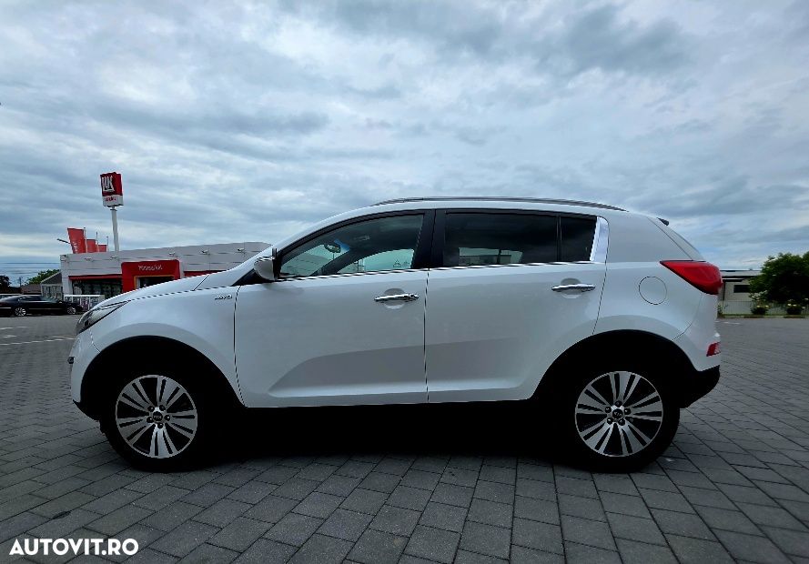 Kia Sportage 2.0 DSL HP 6AT 4x4 Style - 6