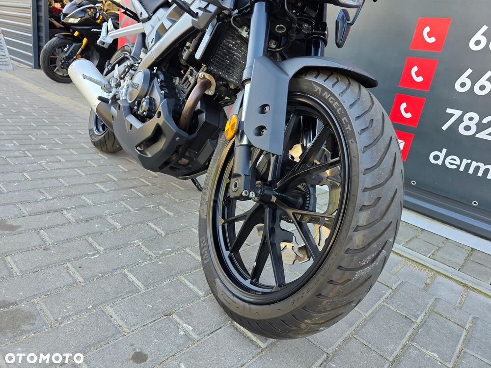 Yamaha MT - 23