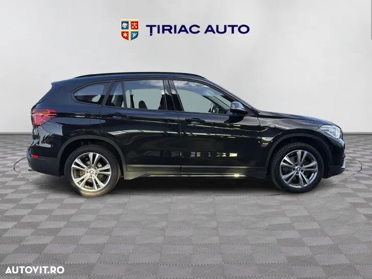 BMW X1 xDrive18d Aut. Sport Line - 6