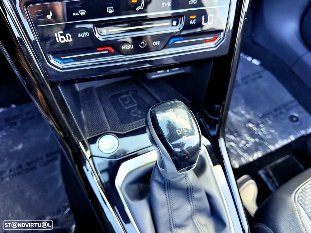 VW T-Roc 1.5 TSI OPF DSG R-Line - 18