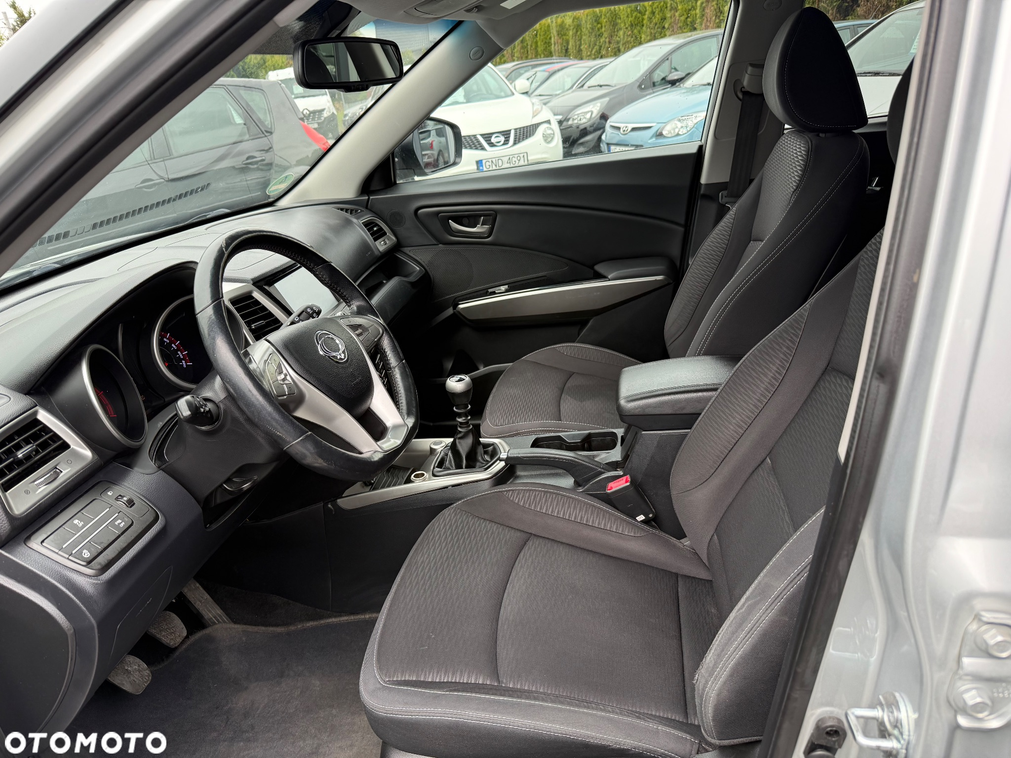 SsangYong/KGM Tivoli 1.6 D Crystal Base - 4