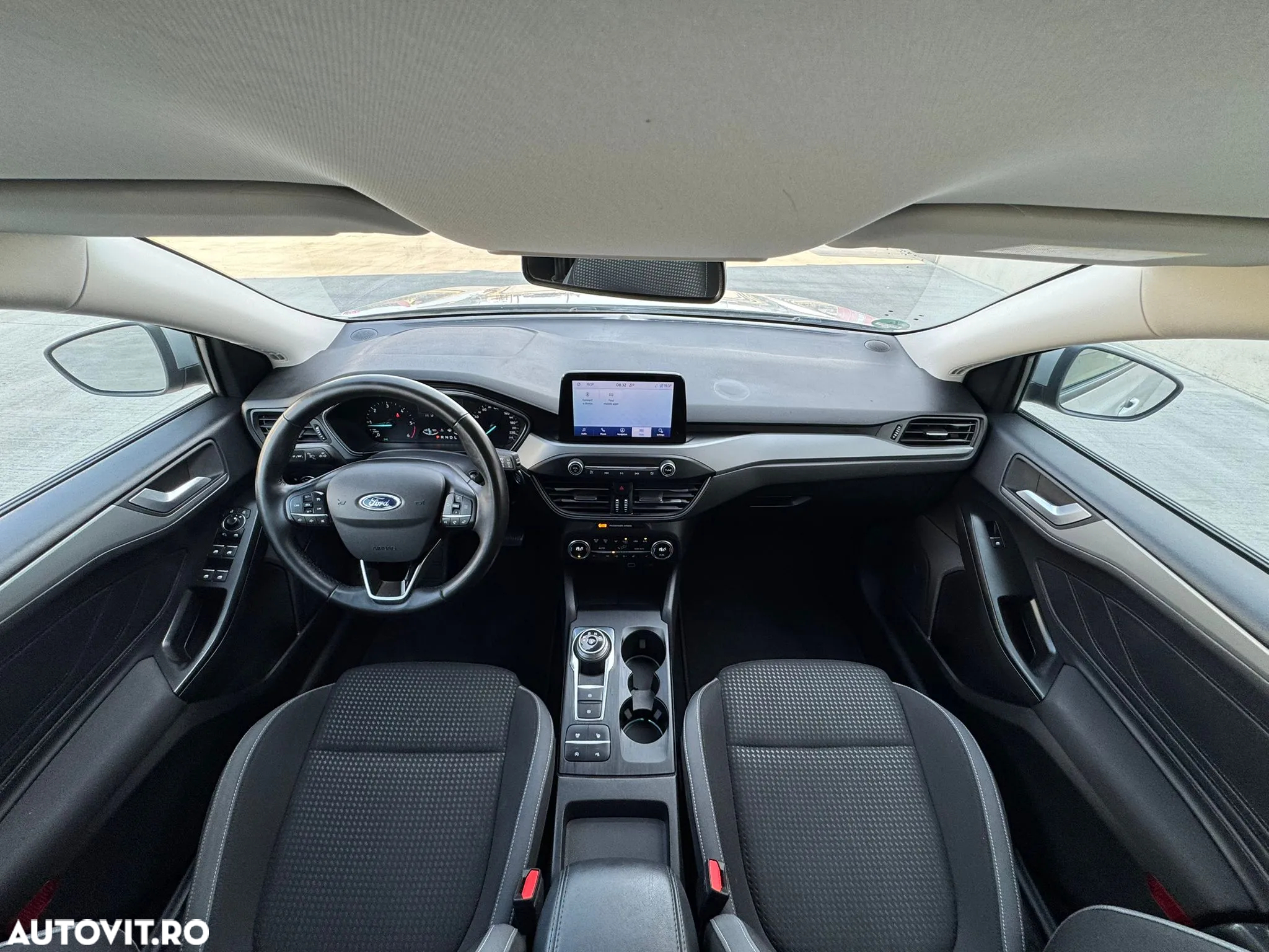 Ford Focus - 26