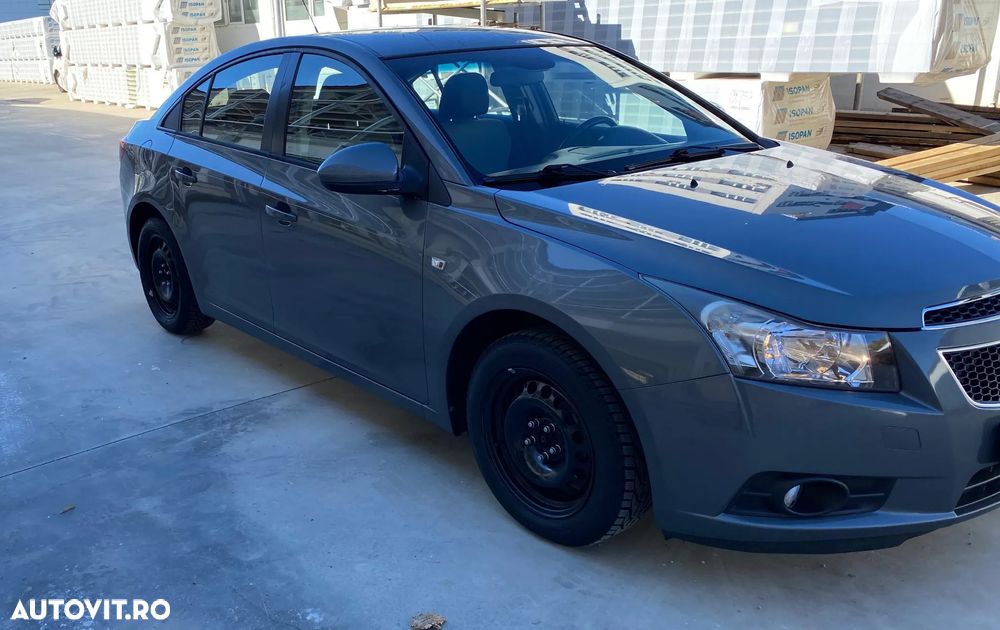 Chevrolet Cruze - 4