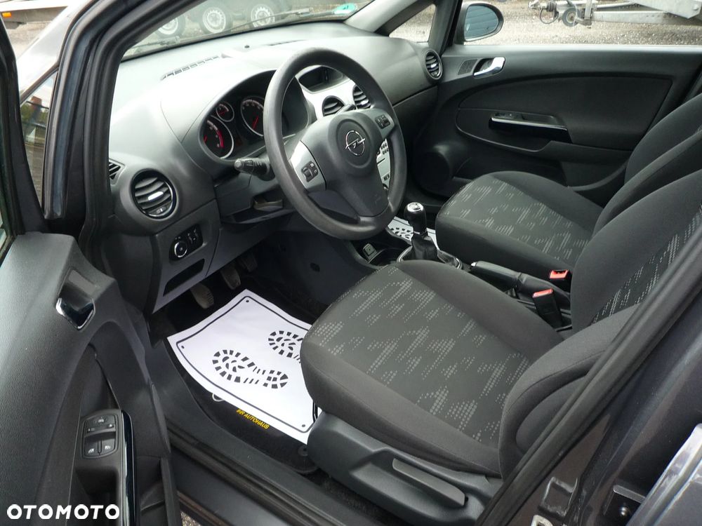 Opel Corsa 1.2 16V Enjoy - 13