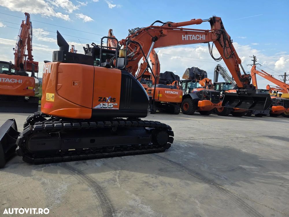 Hitachi ZX135US-6, 16t,2019, 3.736h, ROTIRE IN GABARIT, LAMA, 2 inst hidr pe brate, PADURI NOI, consum mediu 9,5l/h, Gresare automata, CUPLA RAPIDA +CUPE EXCARE+Cupa taluz, latime 2,5m, Camere spate si laterale, posibil leasing 3 ani, PROMOTIE 86.900 EUR+Tva - 6