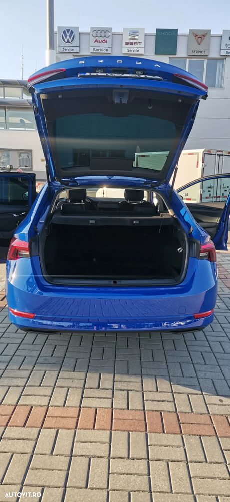 Skoda Octavia 2.0 TDI DSG Style - 8