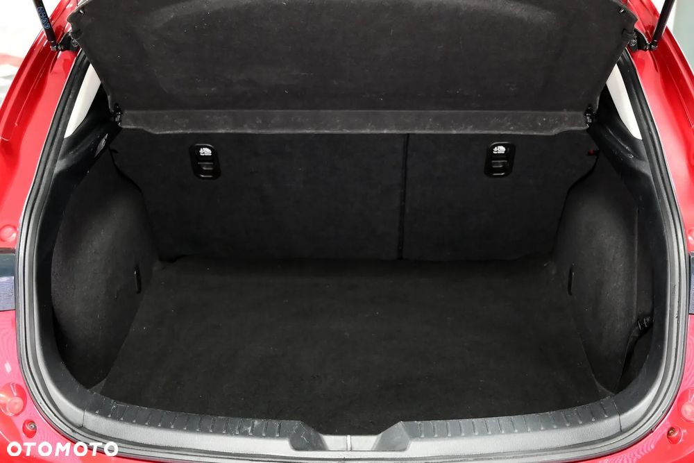 Mazda 3 SKYACTIV-G 120 Sports-Line - 31