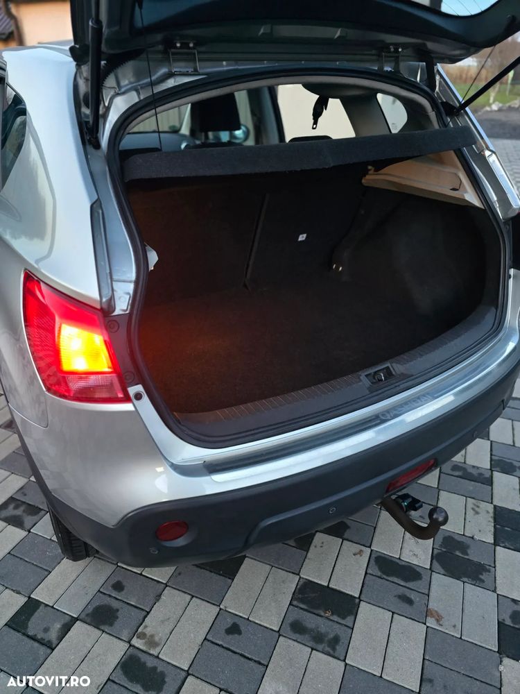 Nissan Qashqai 2.0 DCI DPF Tekna - 8