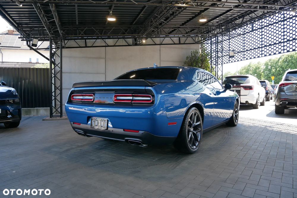 Dodge Challenger 5.7 R/T - 3