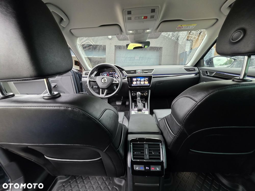 Skoda Superb 2.0 TDI DSG L&K - 29