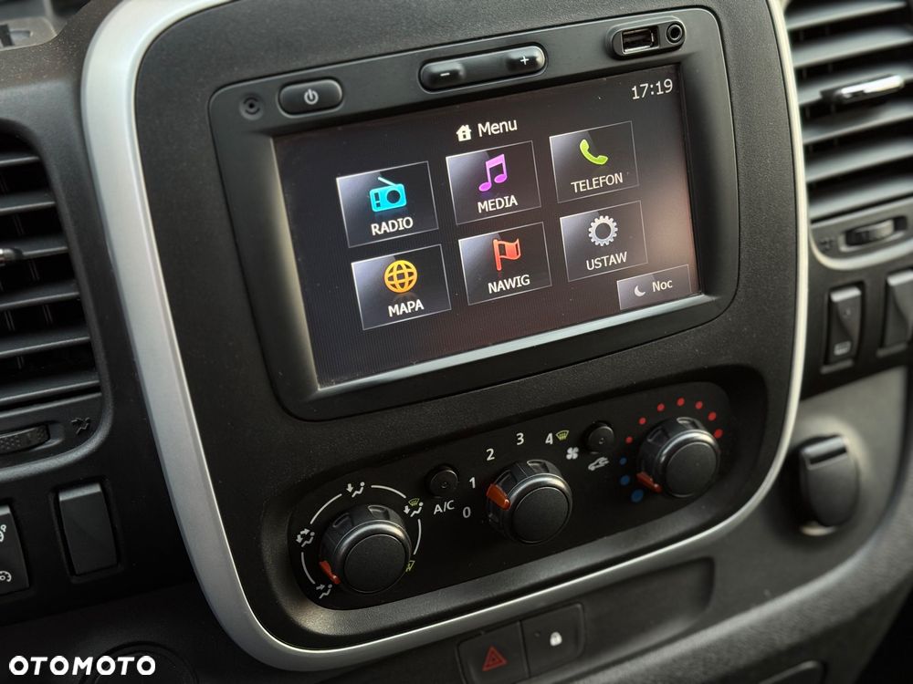 Renault Trafic - 15